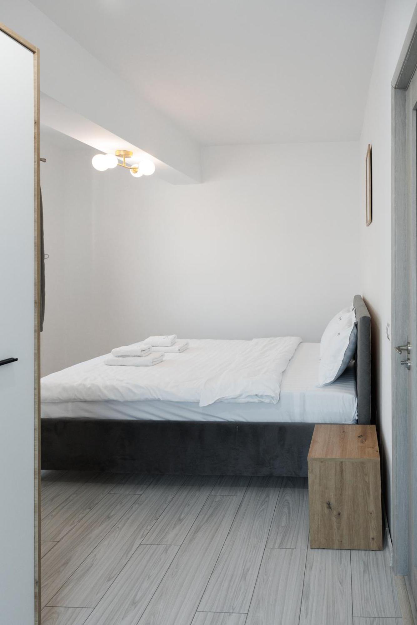 Cozy Aparthotel K Suceava Exterior photo